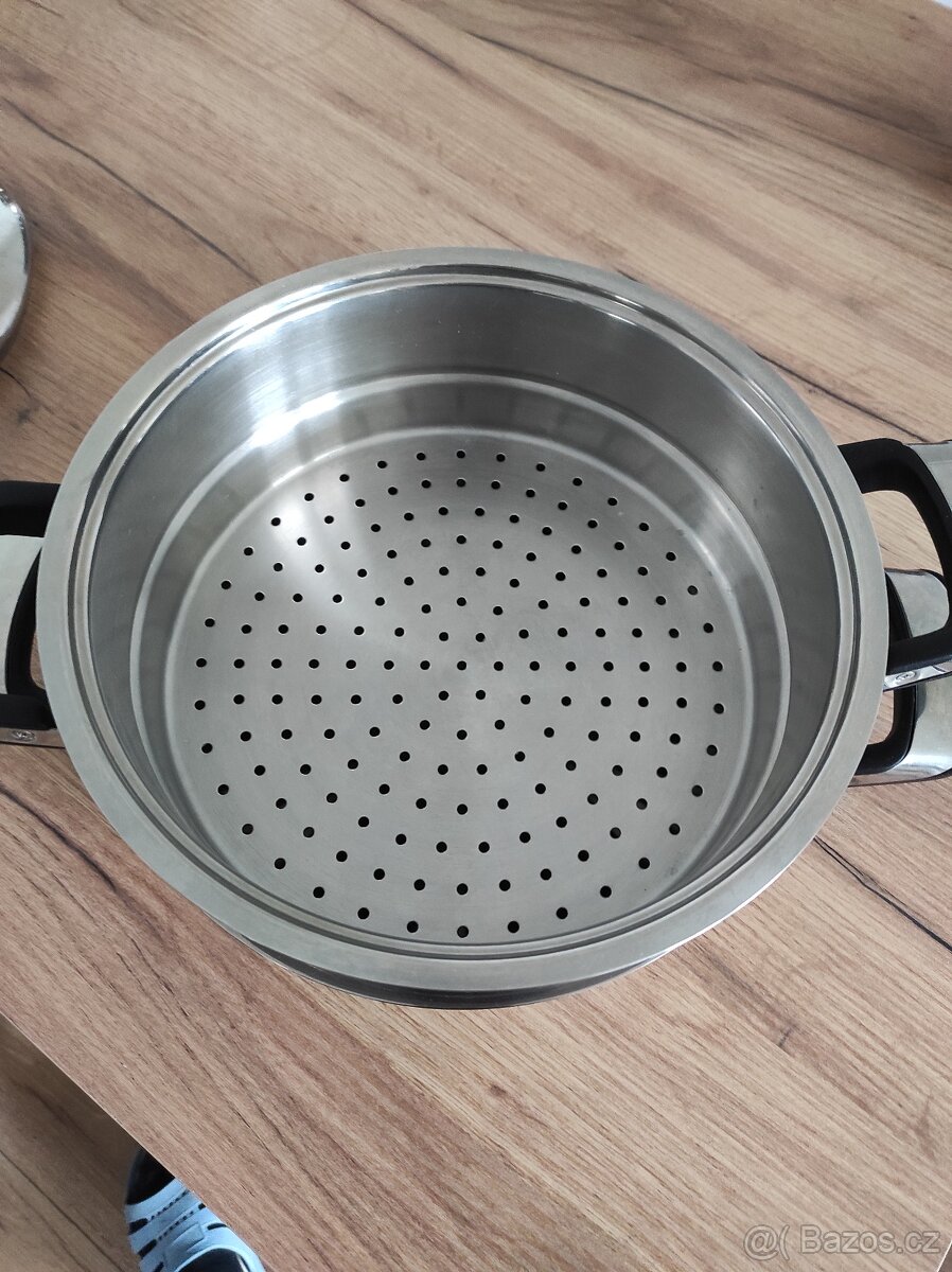 Nerezové nádobí - 8