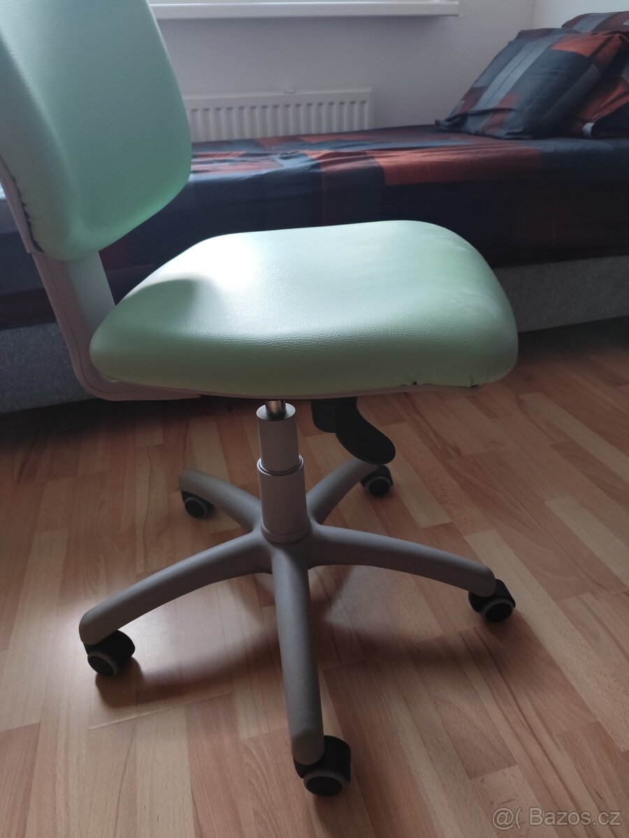 Kancelářská židle - 8