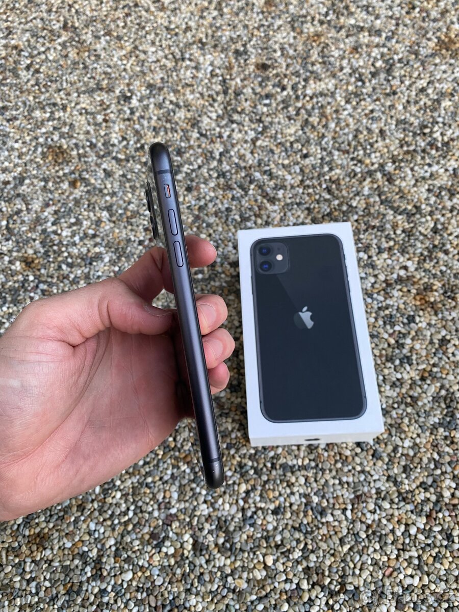 IPhone 11 128GB - baterie 100% - 8