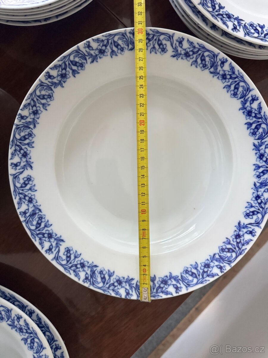 Sada 25 ks nádobí - 8