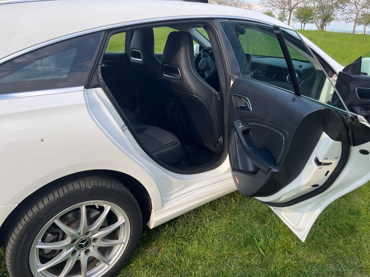 Mercedes-Benz CLA, Mercedes Benz 220CDI - 8