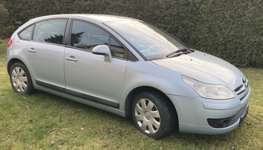 Citroën C4 1.6HDi KLIMA TEMPOMAT MANUÁL - 8