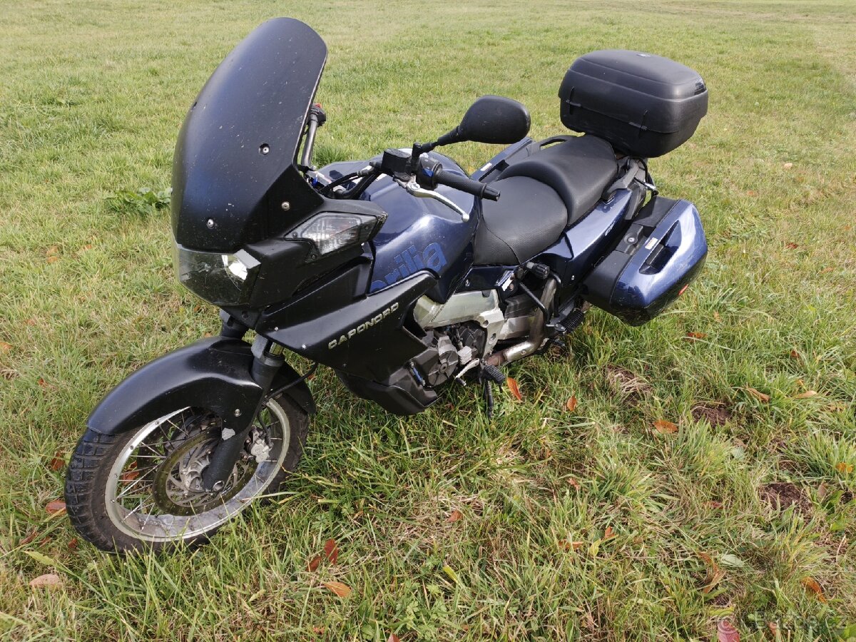 Aprilia Caponord - 8