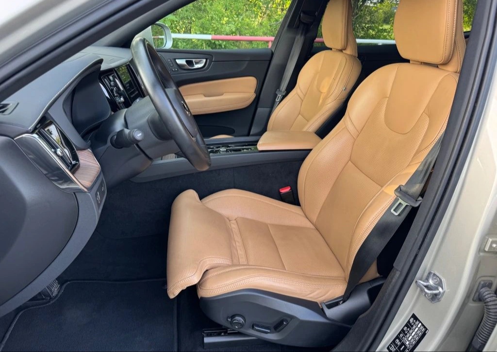 Volvo XC60 DPH - 8