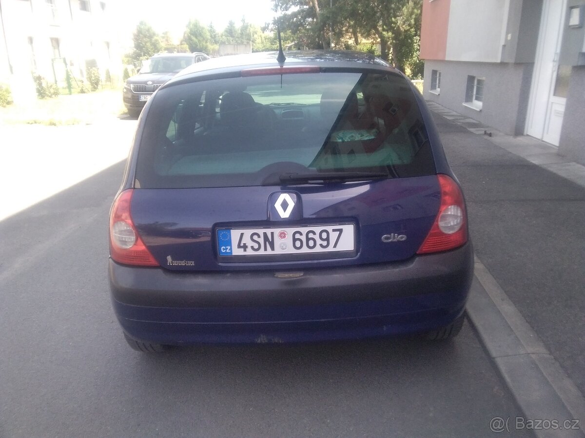 Clio 2 - 8