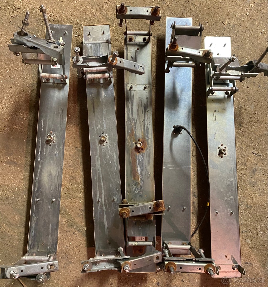 Sektorová Wifi anténa 5,6GHz 15dBi 120° - 8