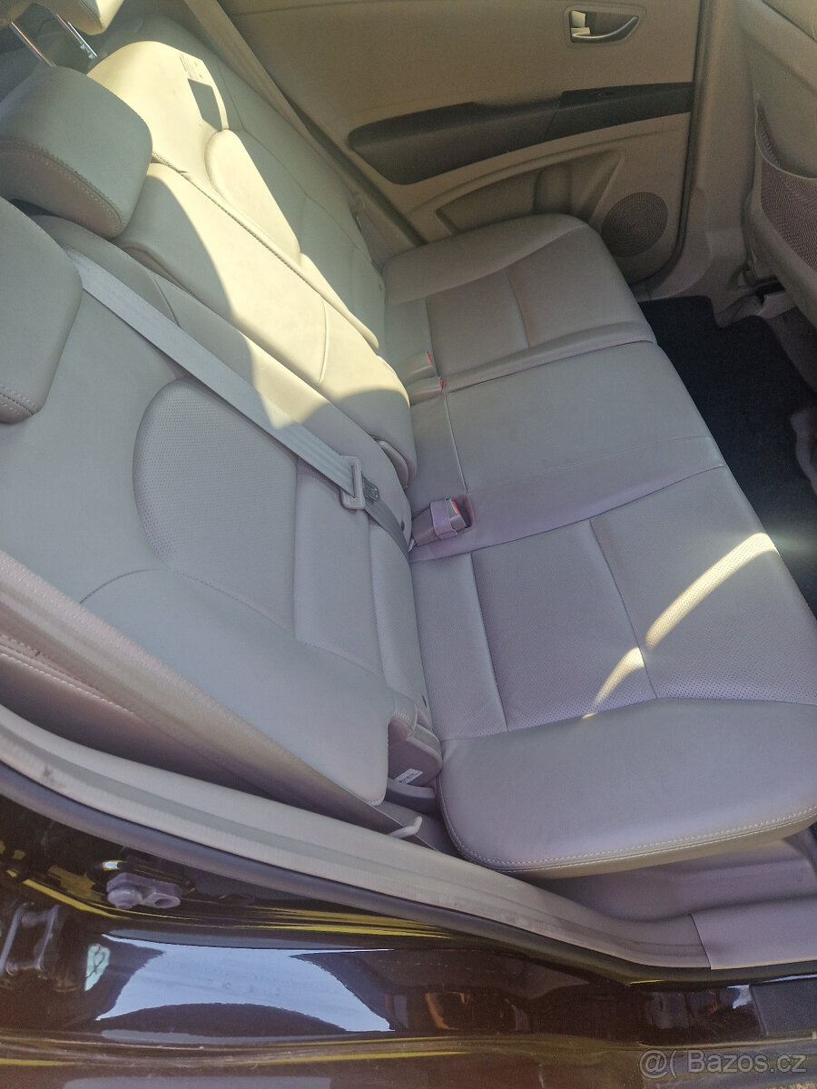 SsangYong Korando 2012 - 8