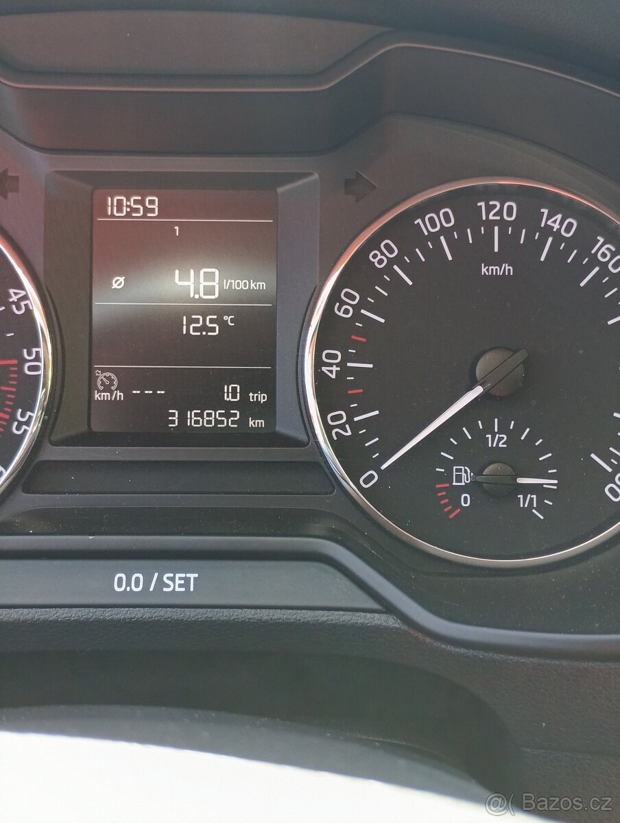 Škoda Octavia 3 - 8