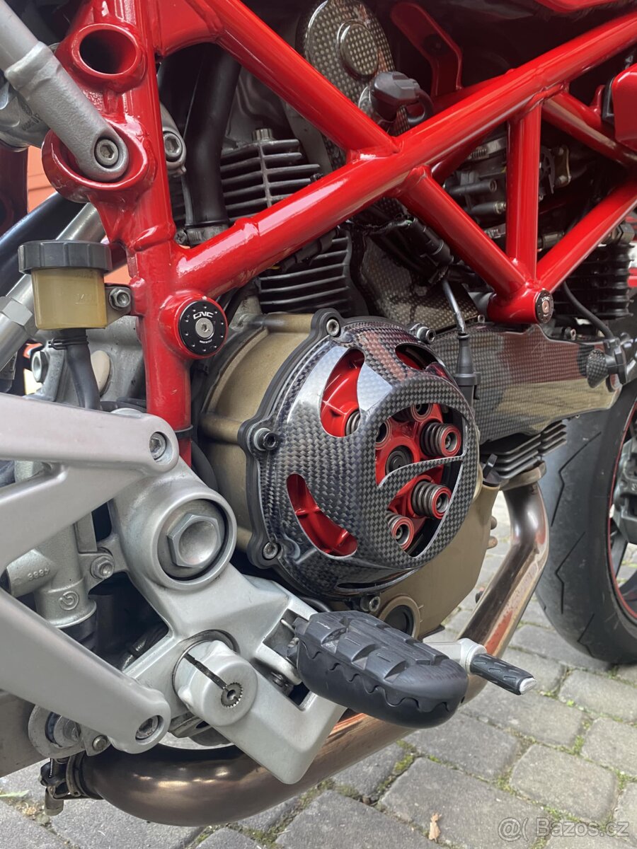 Ducati Hypermotard 1100 S - 8