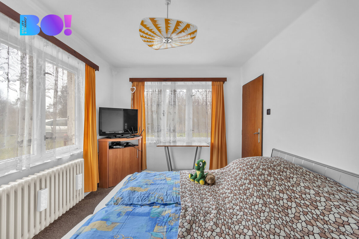 Prodej rodinného domu, 114 m2, pozemek 2068 m2, Za tratí, Tř - 8