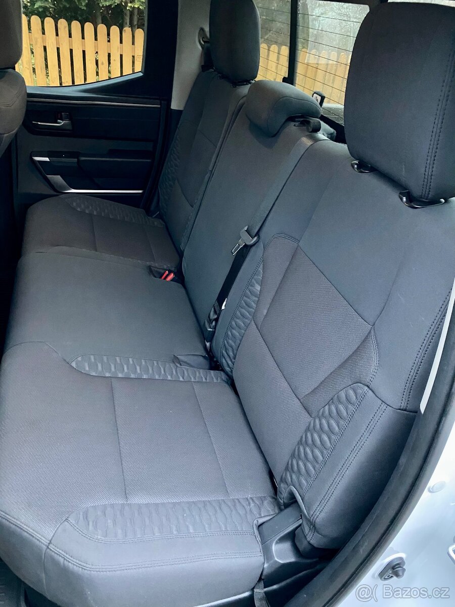 Toyota Tundra 3.5 SR5 4x4 Biturbo automat, rok 2022, 19 tkm - 8
