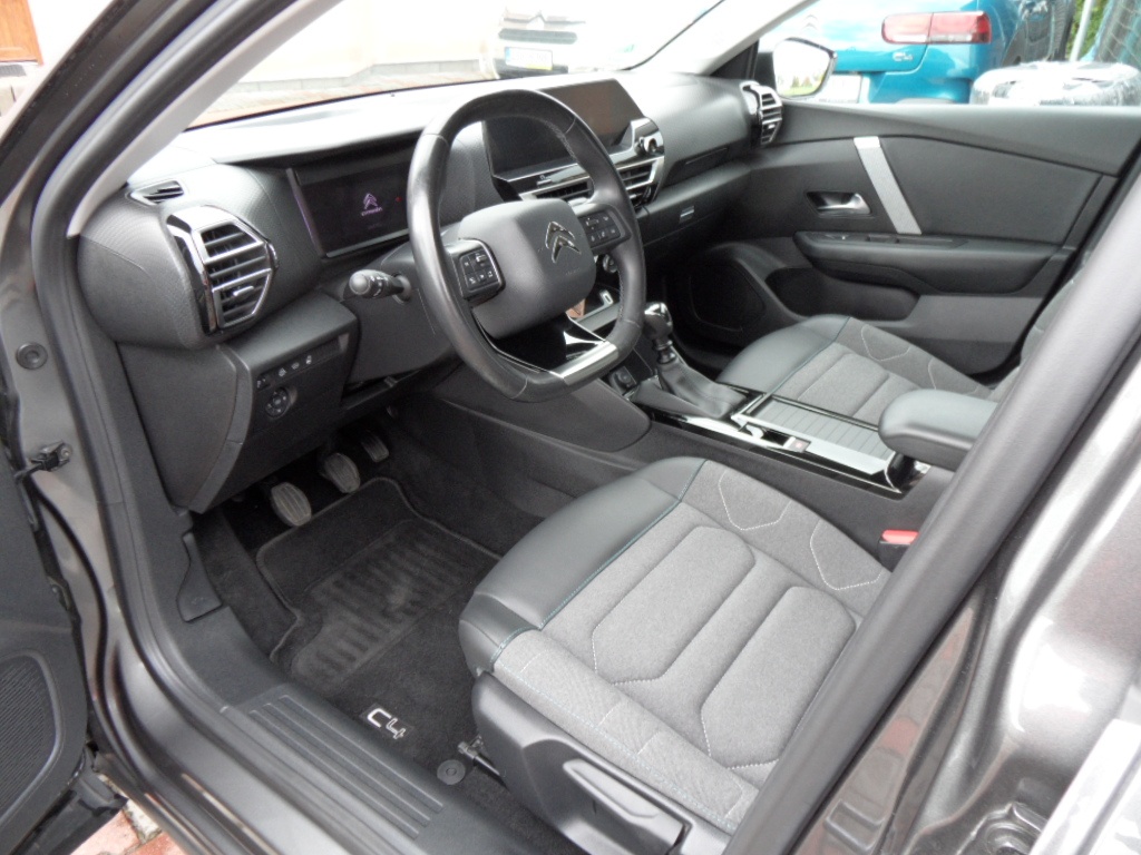 Citroen C4 1.2 PureTech,81kw,plná výbava,naj.105000km - 8