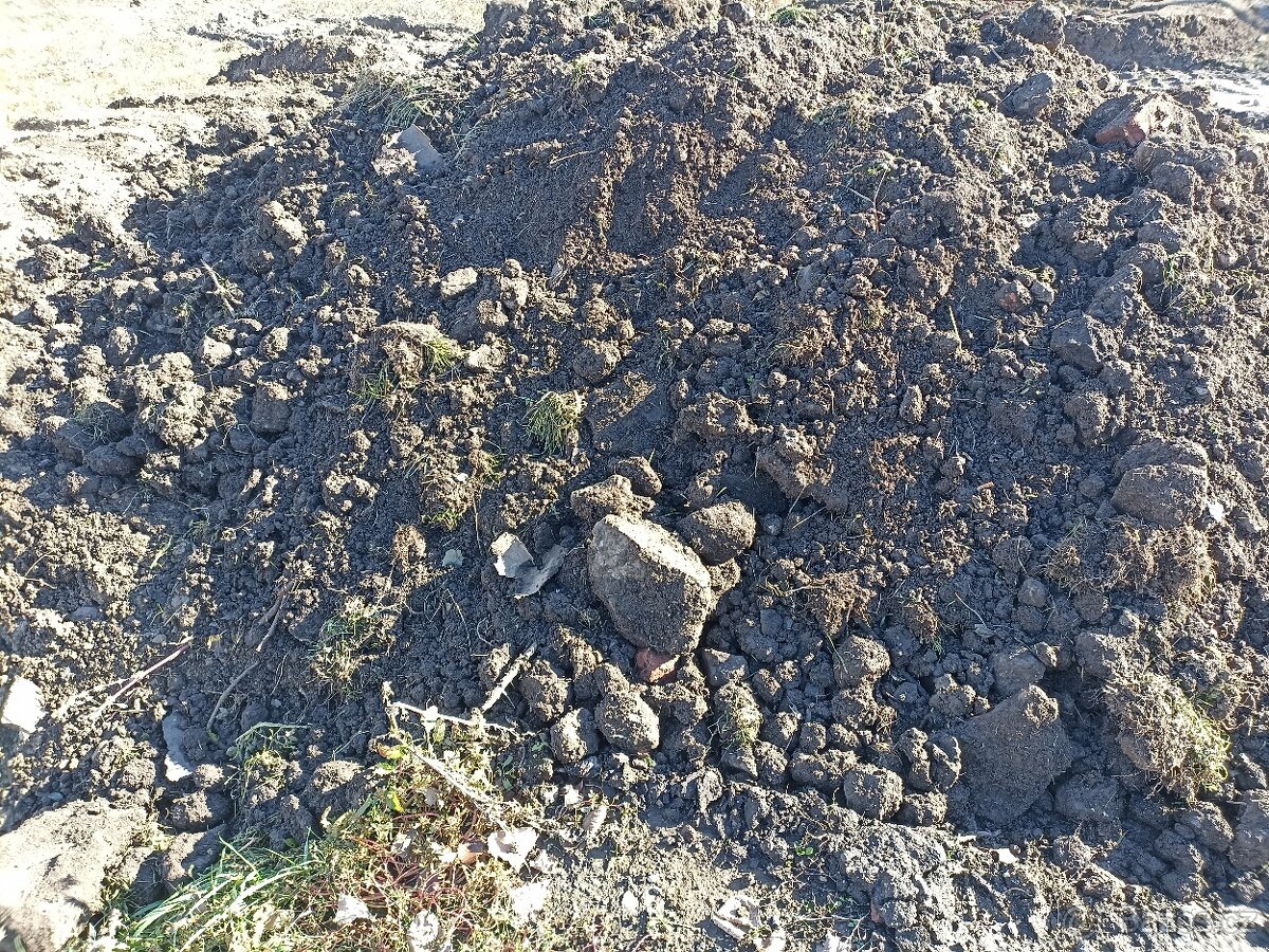 Ornice Zemina hlína - 8