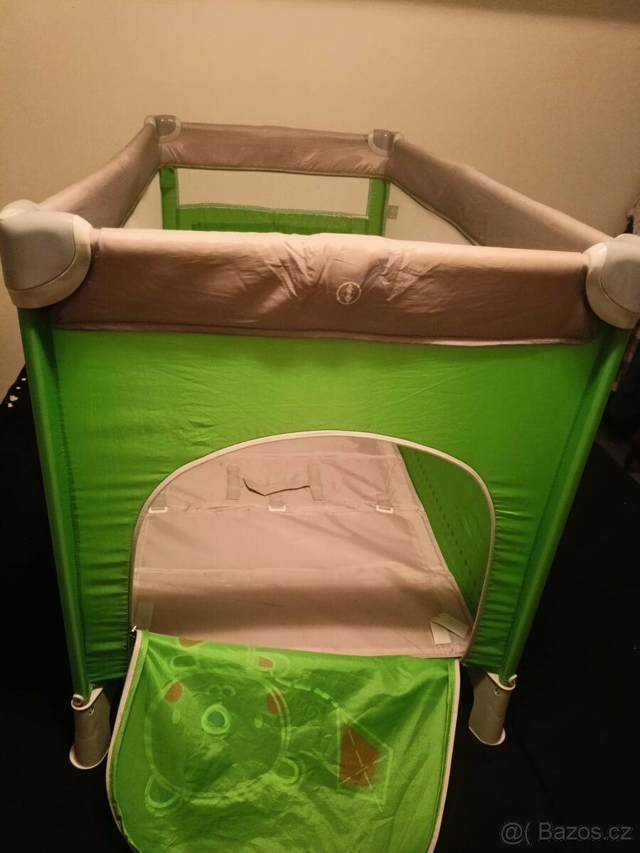 Cestovní postýlka - 8