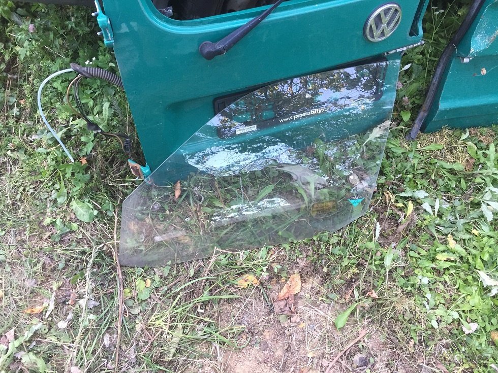 VW CADDY ND - 1.9D a 1.6 benzin - 8