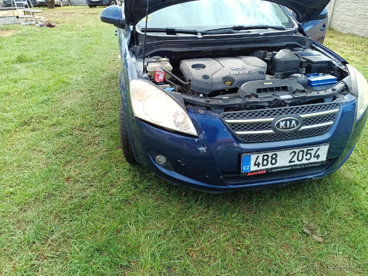 Kia ceed 1,6 85kw diesel - 8