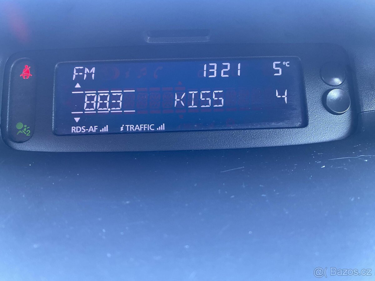 Renault Mégane 1.6 16V , 74 kW benzín, 2011 - 8