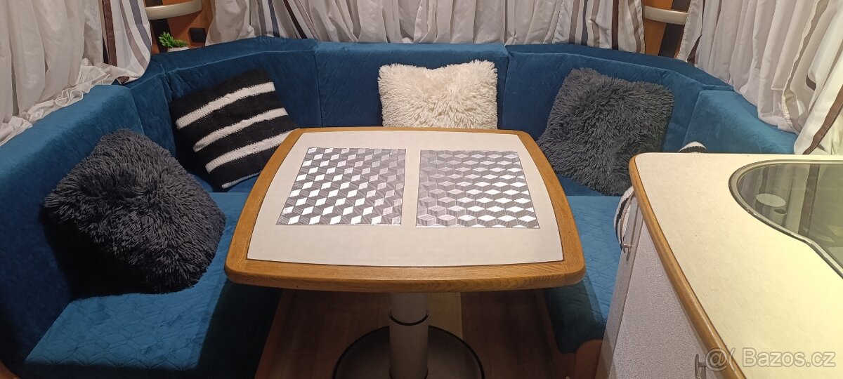 Karavan Fendt saphir Black line 515 - 8