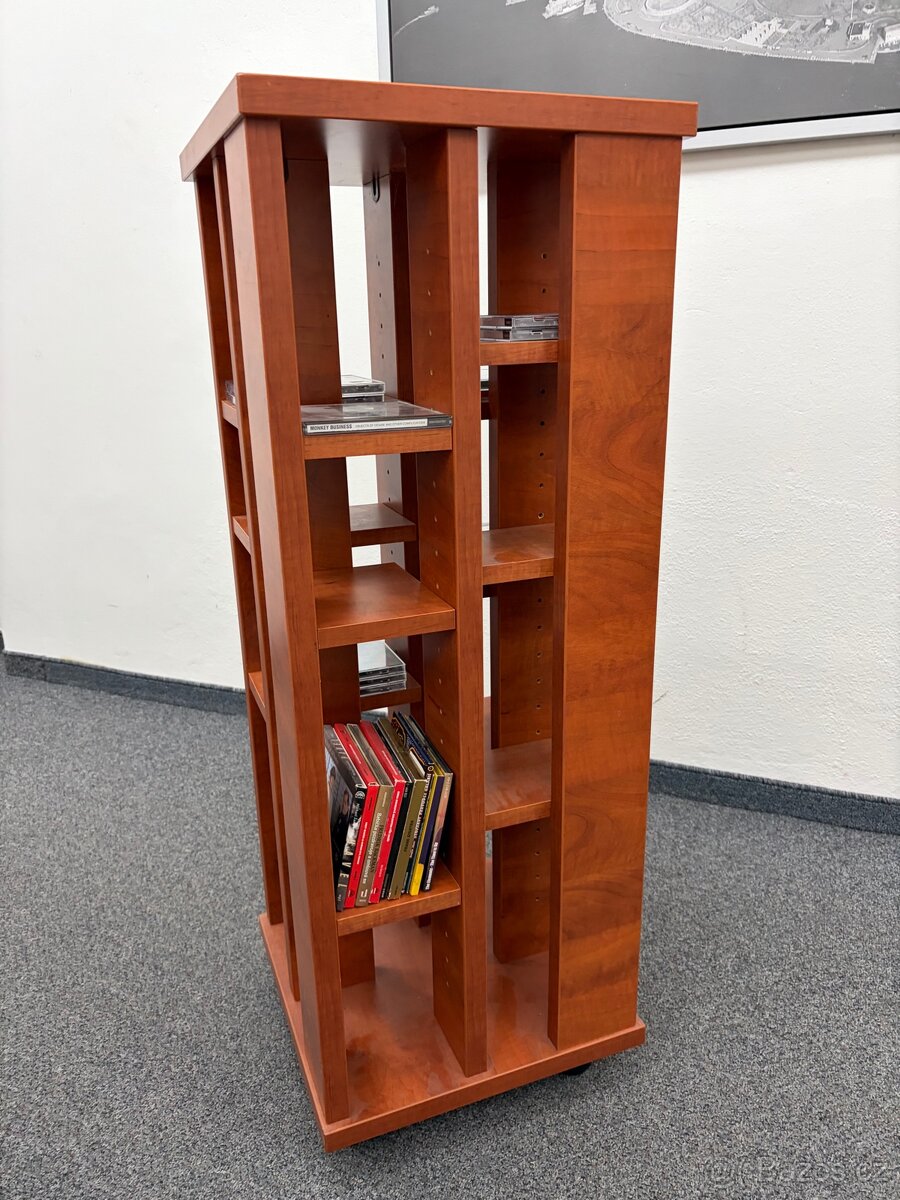 Skříňka (původně na cd) 37x37x100 - 8