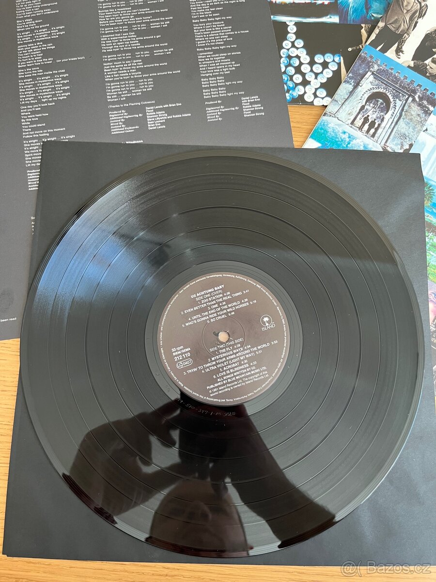 U2 – Achtung Baby - 8