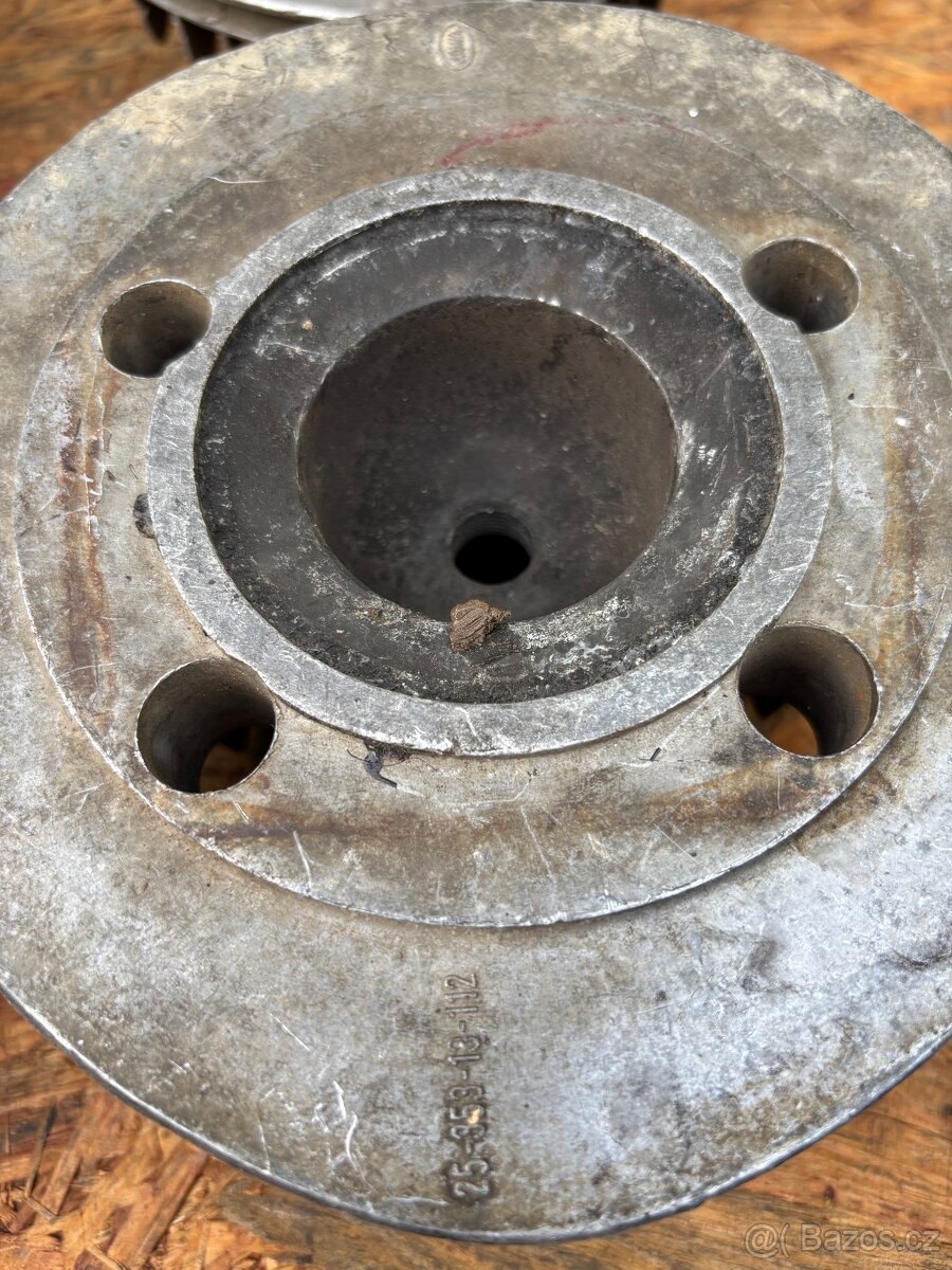 Hlavy Jawa 250/353 - 8