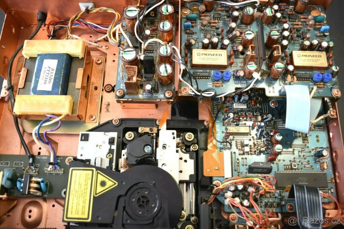 Pioneer PD-73 URUSHI - HIGH-END CD PLAYER - 8