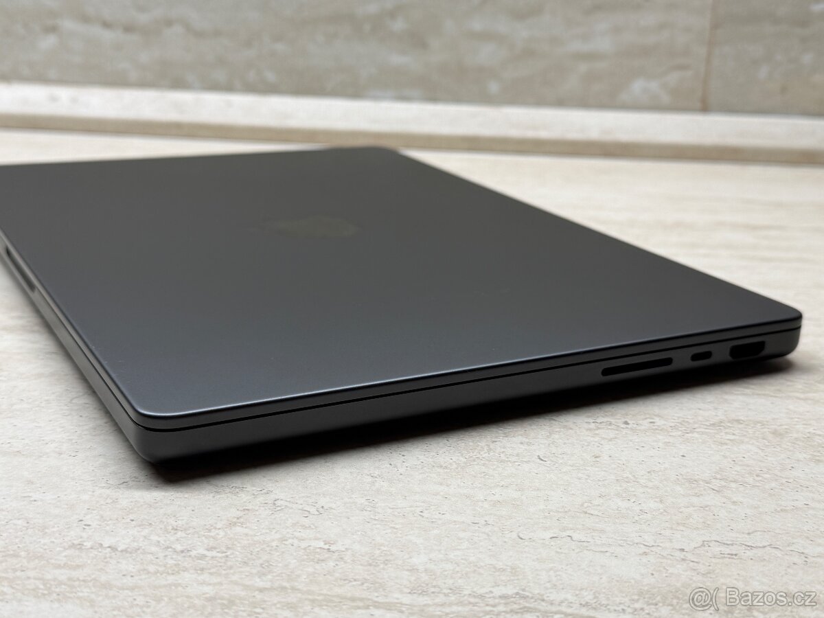 MacBook Pro 14" / M3 Max / 36GB / 1TB - 8