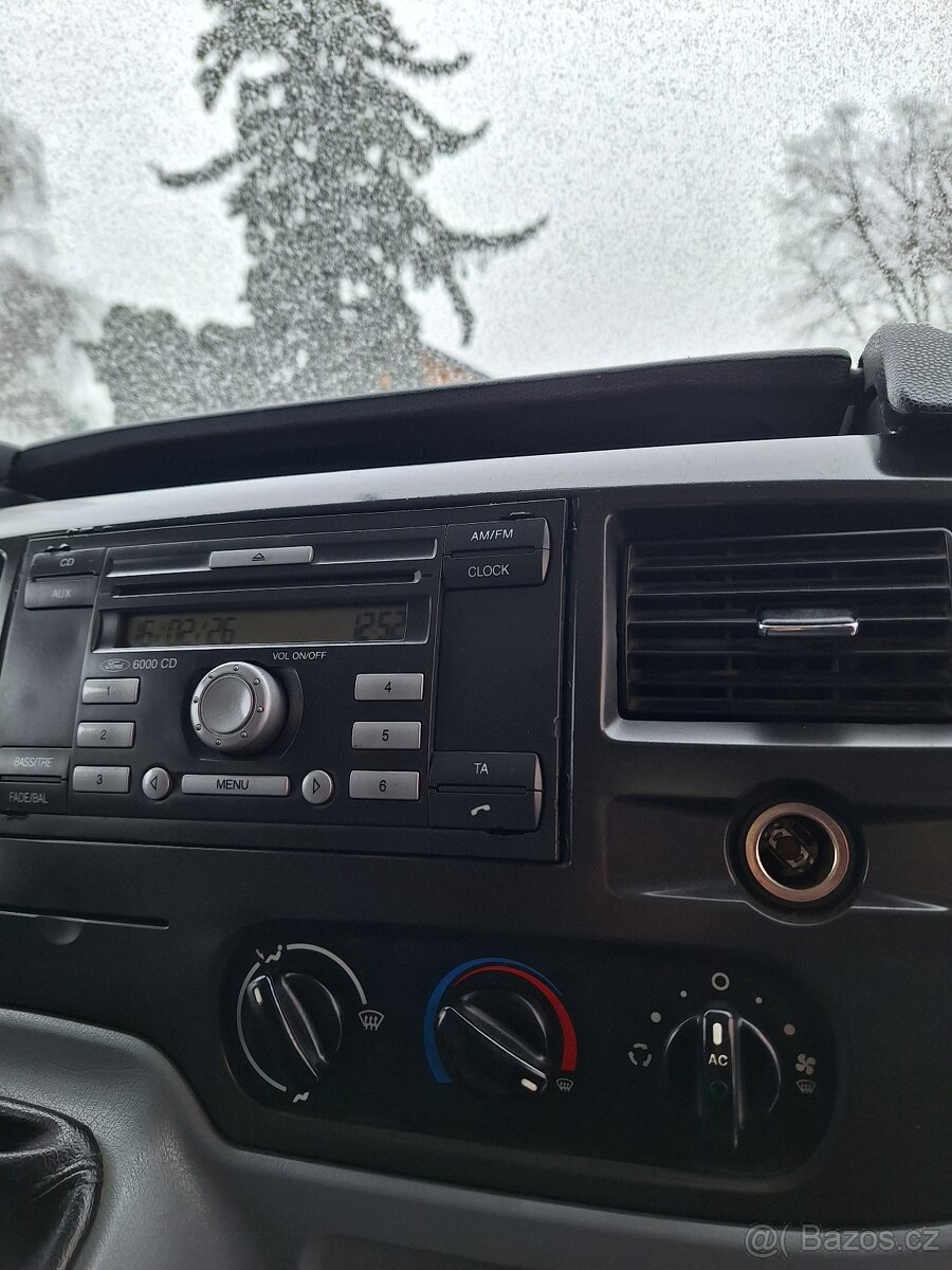 Ford Transit 2.2TDCI 6mist - 8