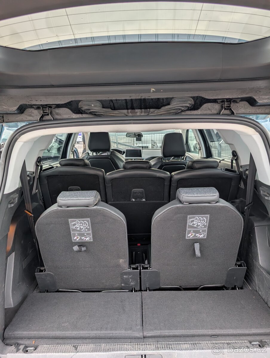 Peugeot 5008 1.6 PureTech EAT8 Allure - 8