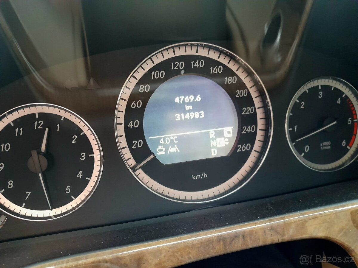 Mercedes Benz E 350 CDI BlueEFFICIENCY - 8