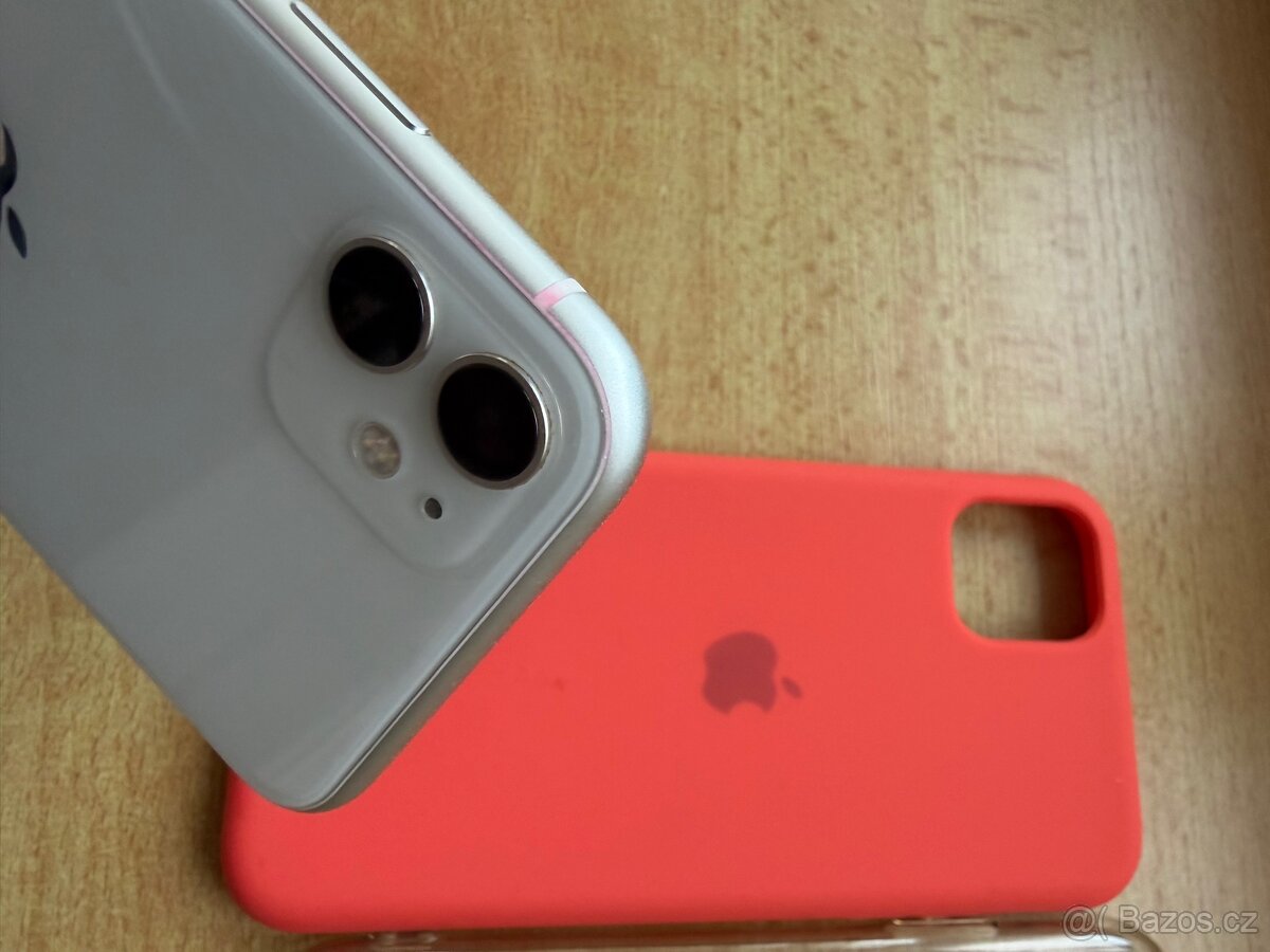 iPhone 11 white 64gb - top stav - 8