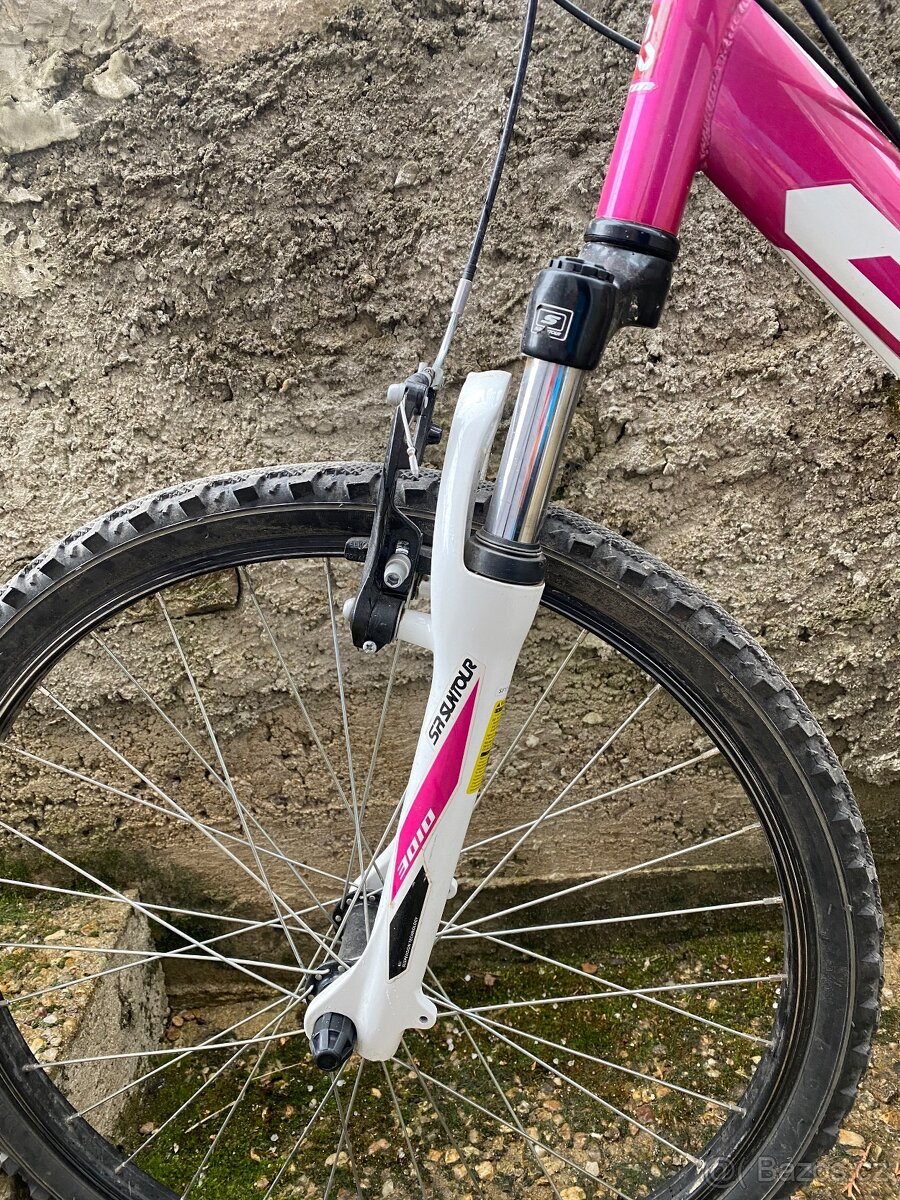 Dívčí horské kolo KTM - 8