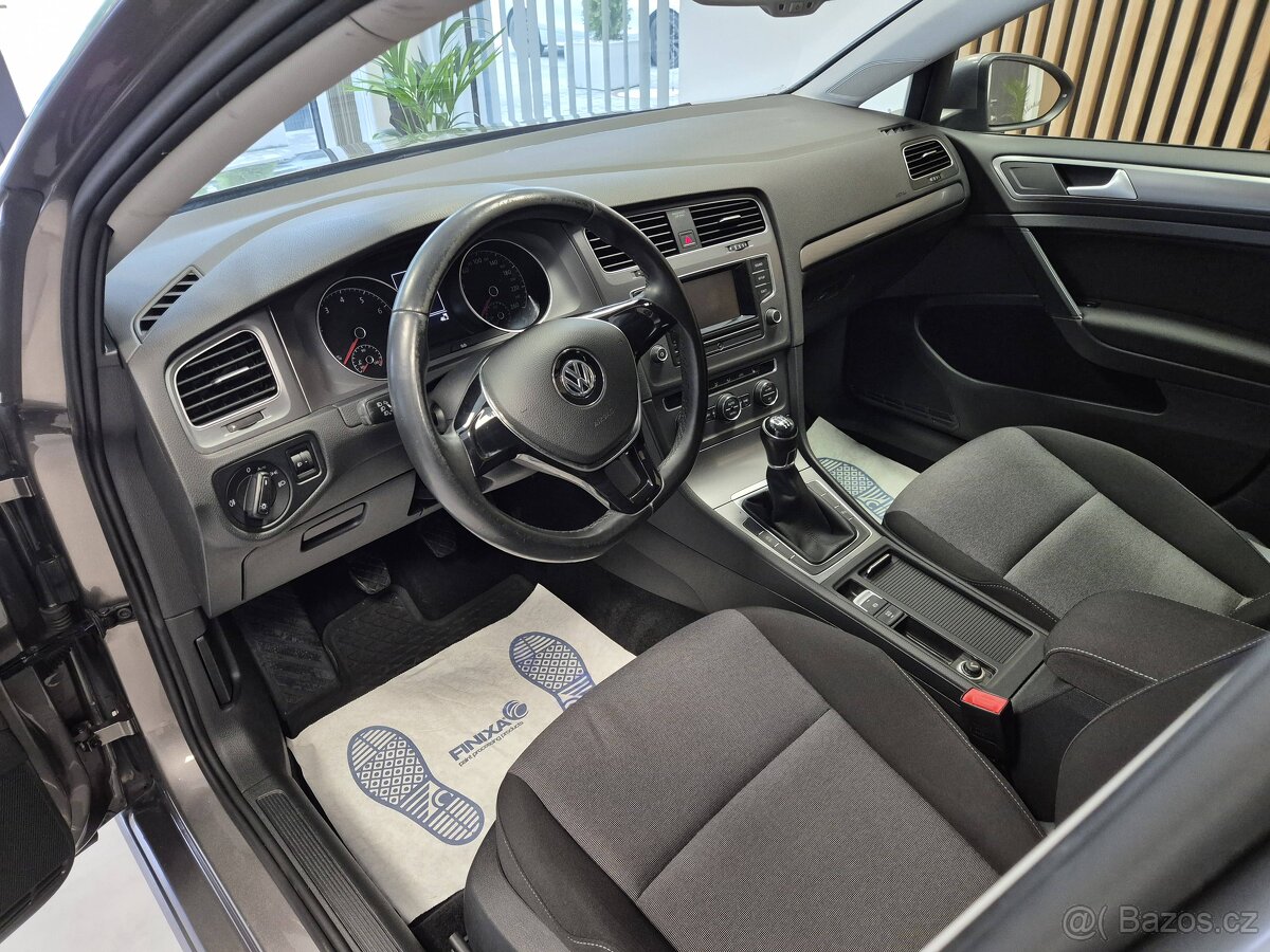 Volkswagen Golf 1,2 TSI EDITION - 8