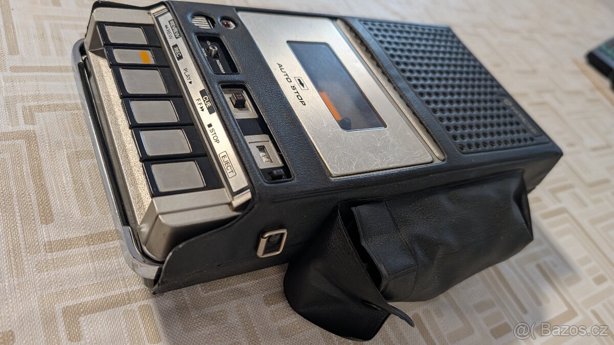 Kazetový magnetofon Hitachi TRQ-295R - 8