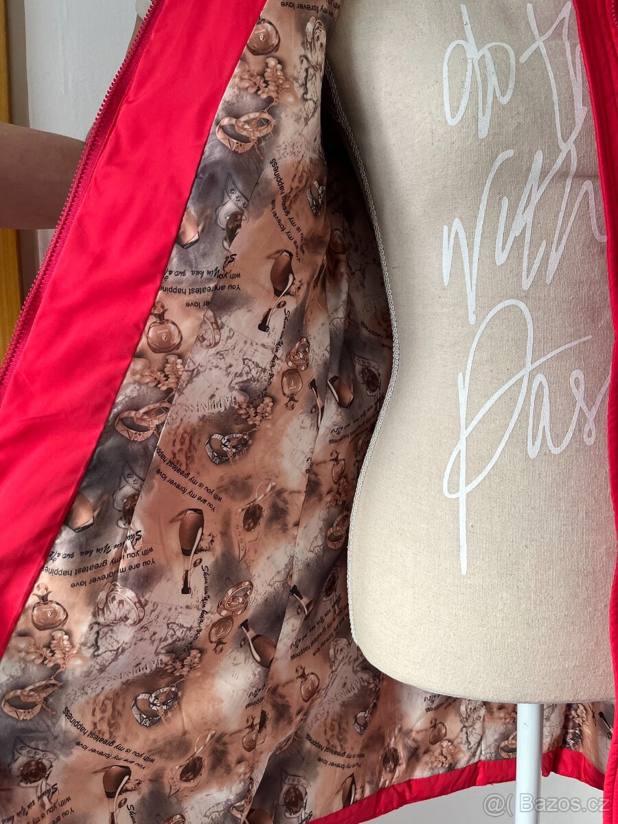 Dámský kabát s náplety vel. L - 8