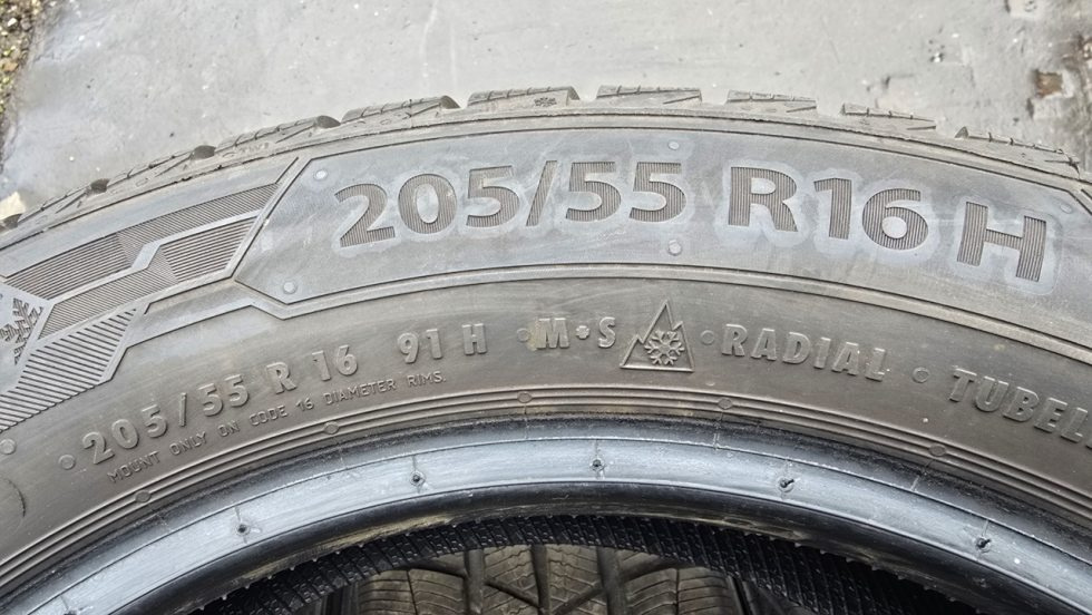 Zimní pneu 205/55/16 Barum - 8