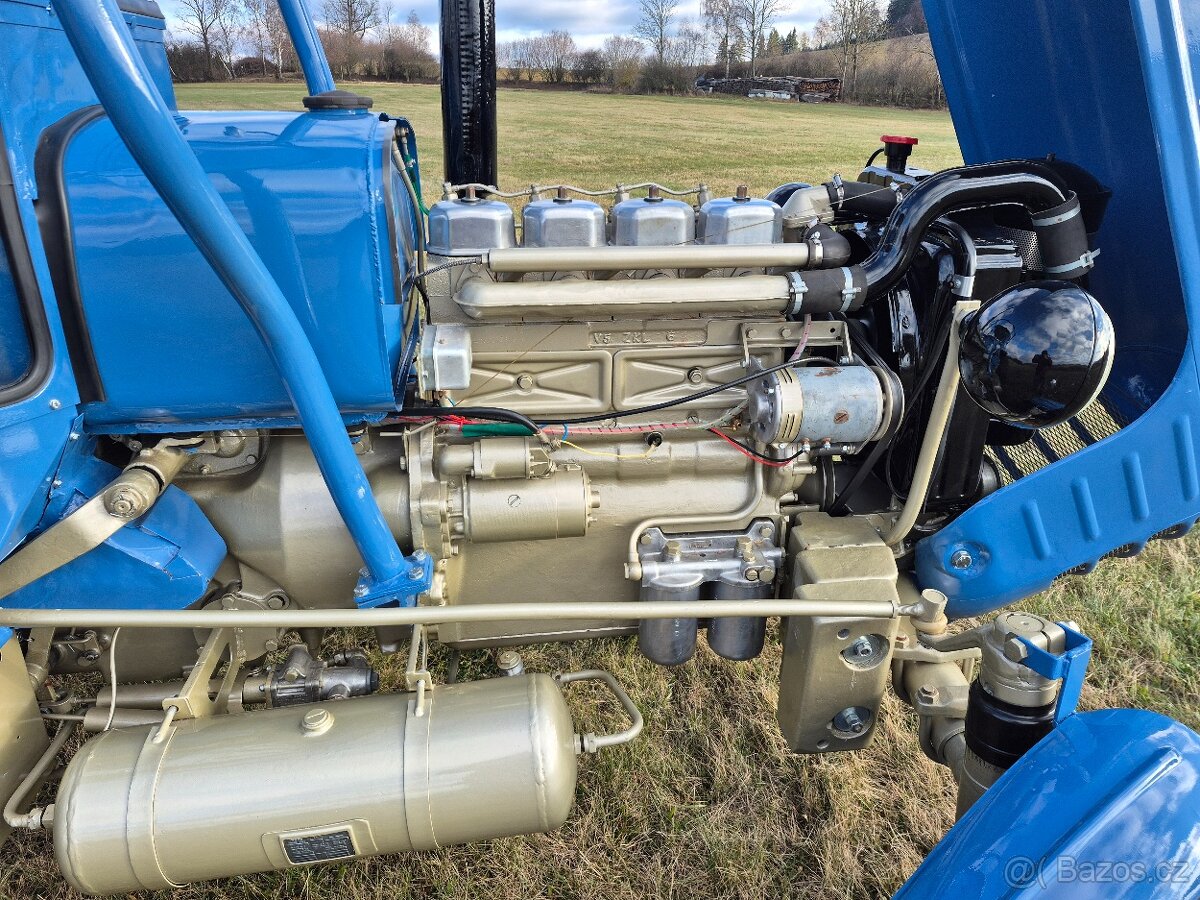 ZETOR 4011, unikátní výrobní číslo 2 - 8