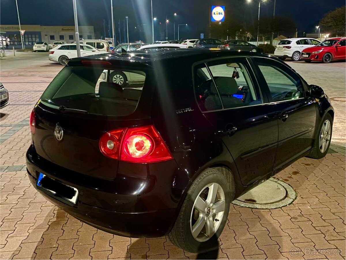 Prodám na ND Volkswagen Golf V 1.9 TDI. - 8