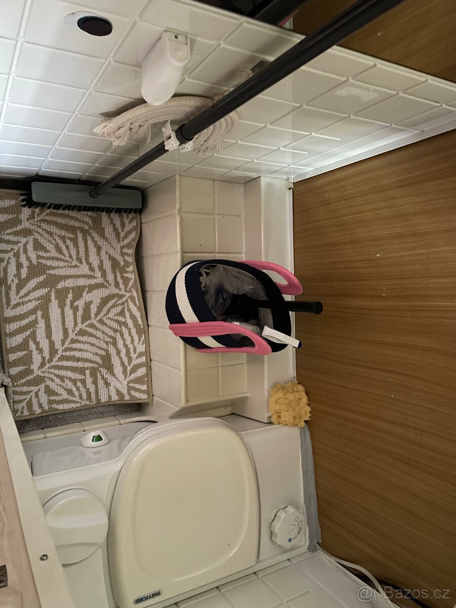 Prodám karavan DETHLEFFS - 8