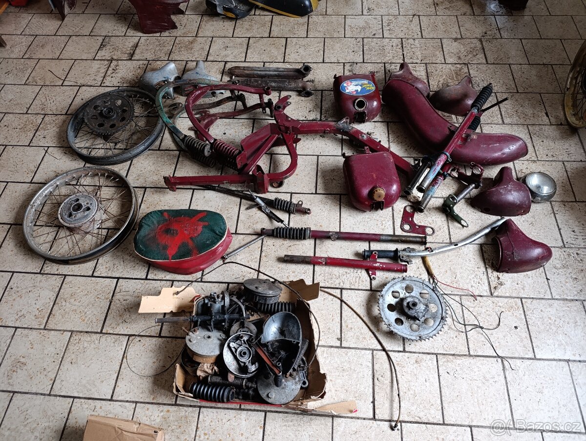 Jawa 555 - 8