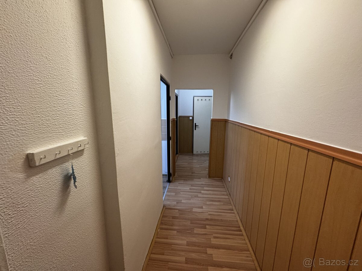 Pronájem bytu 2+1, Dlouhá, Zlín, 13000 Kč/měs, 56 m2 - 8