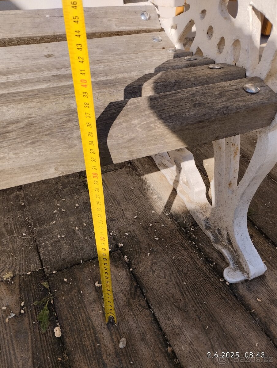 Litinová lavička akát - 8