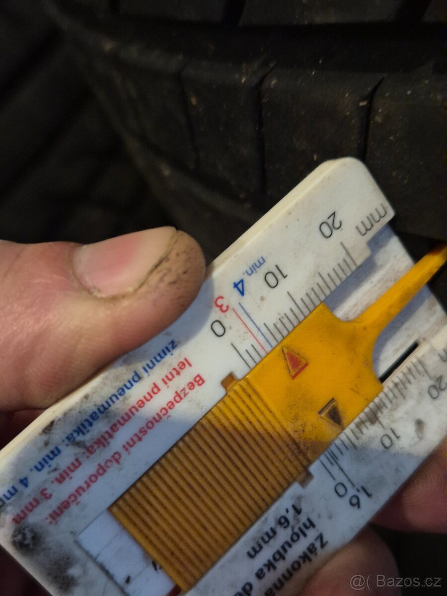 215/45r17 letni Bridgestone - 8