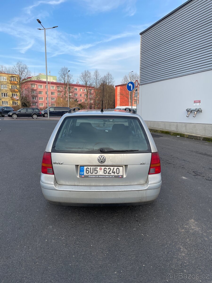 Volkswagen Golf IV Variant - 8