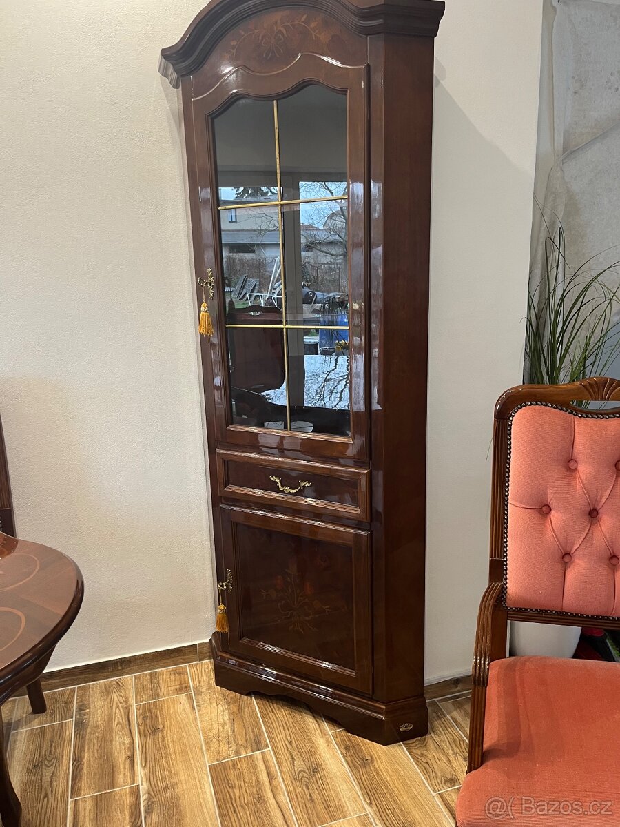 Italský nábytek - 8