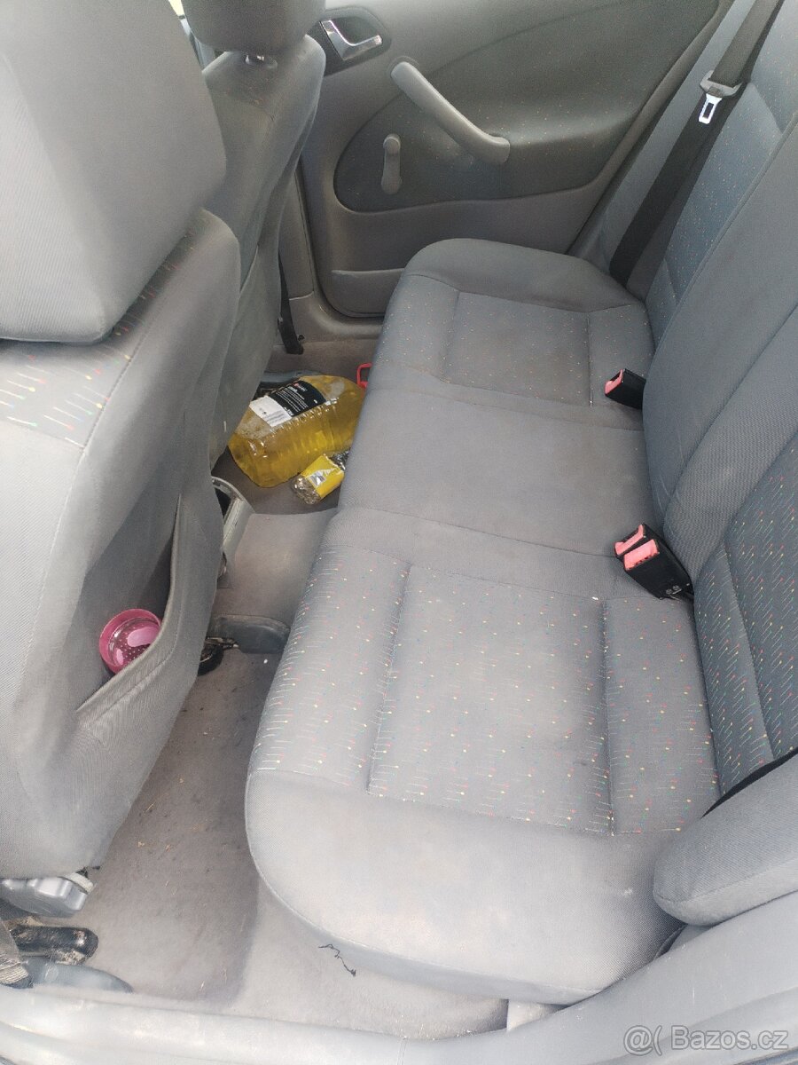 Škoda Octavia I - 8