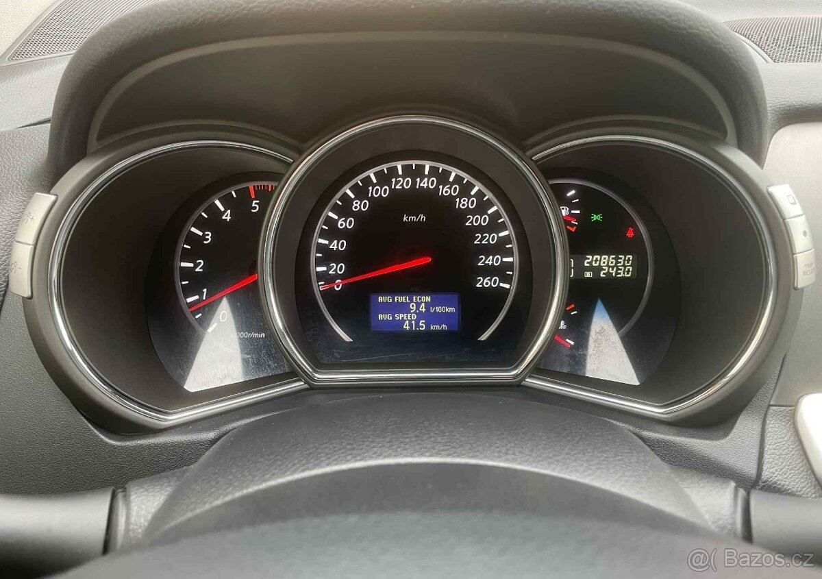 Nissan Murano 2.5 dCi Premiu - 8