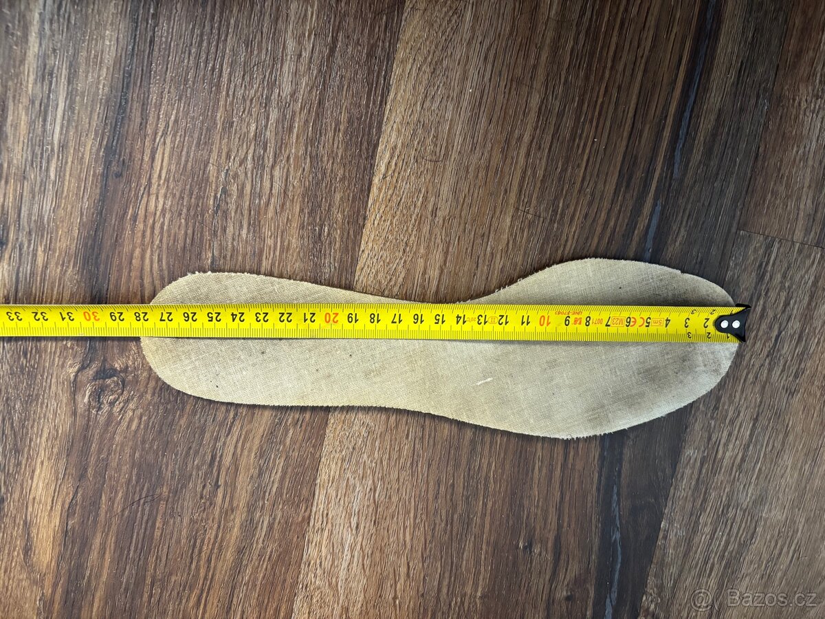 Zimní brusle Chicago 9000 - botas - 8