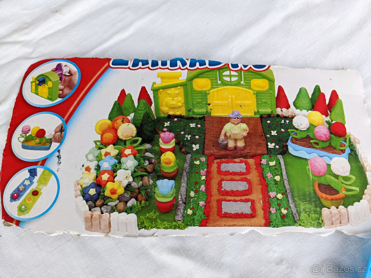 Play-Doh-Princess kouzelný palác Růženka, Popelka - 72 dílků - 8