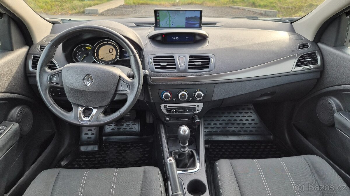 Renault Megane III 1.5 DCi (92kw) model 2015 - 8